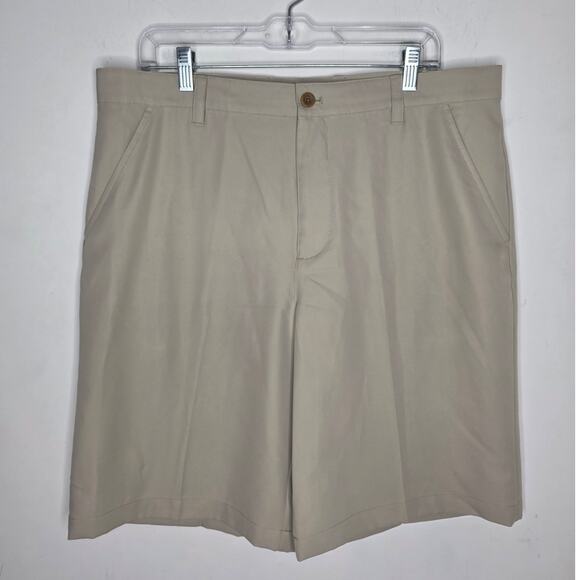 Izod light khaki tan flat front golf athletic shorts - 36 - Picture 1 of 4